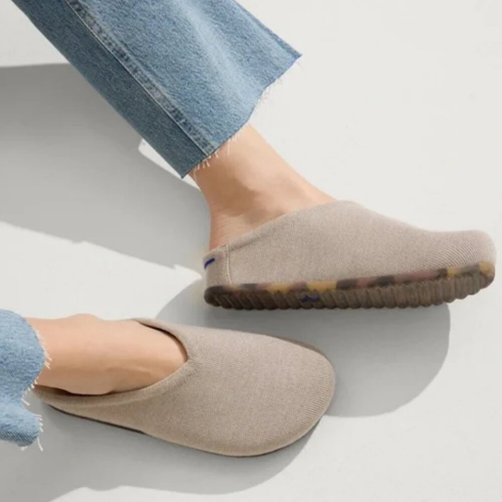 Rothy’s Casual Clog (Dove, merino, sz8)